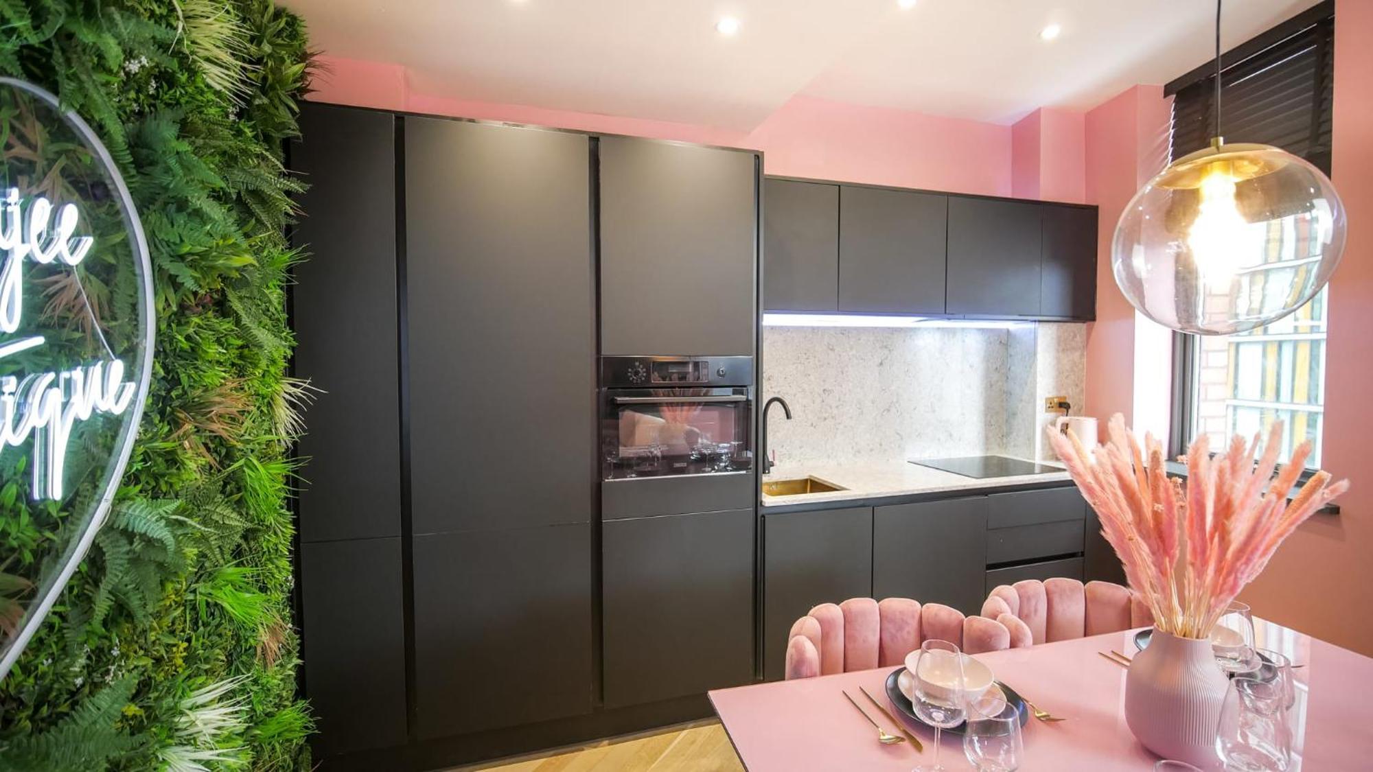 Boujee By The Heim Residences แมนเชสเตอร์ ภายนอก รูปภาพ