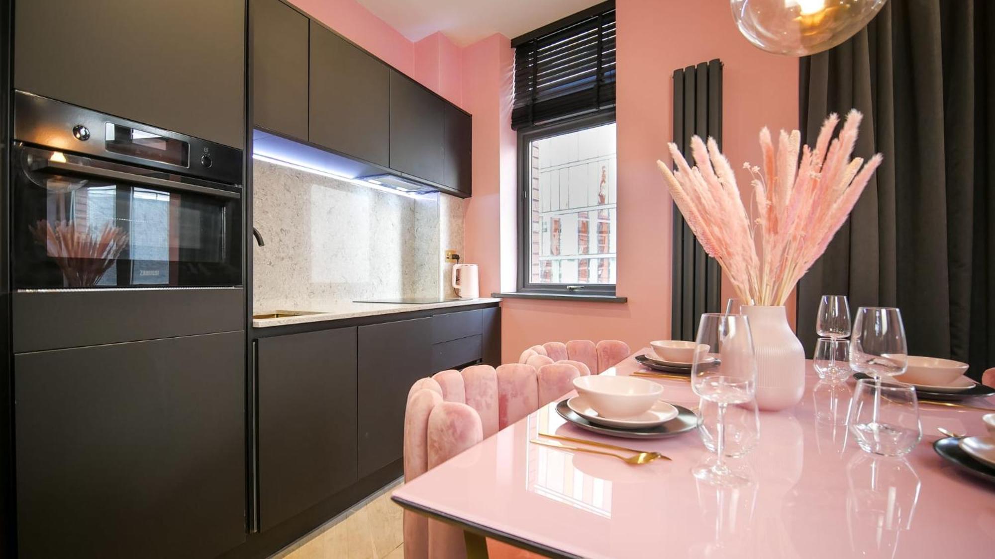 Boujee By The Heim Residences แมนเชสเตอร์ ภายนอก รูปภาพ